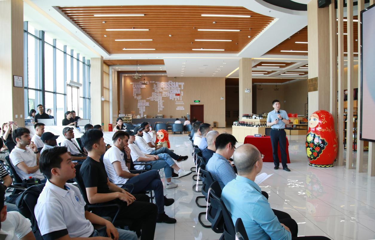 產(chǎn)業(yè)園宣講3