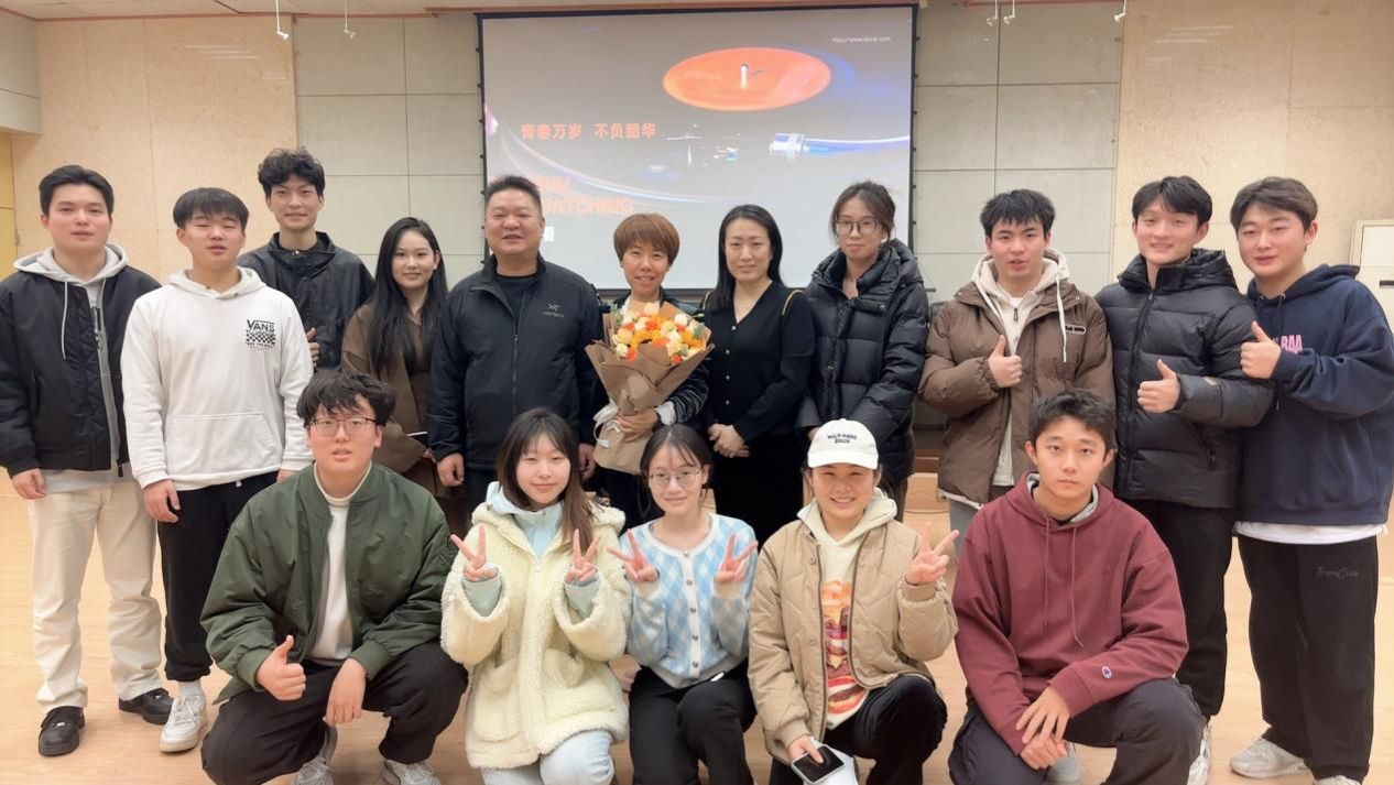 235808a53a531f8c9852f121c2ff2da