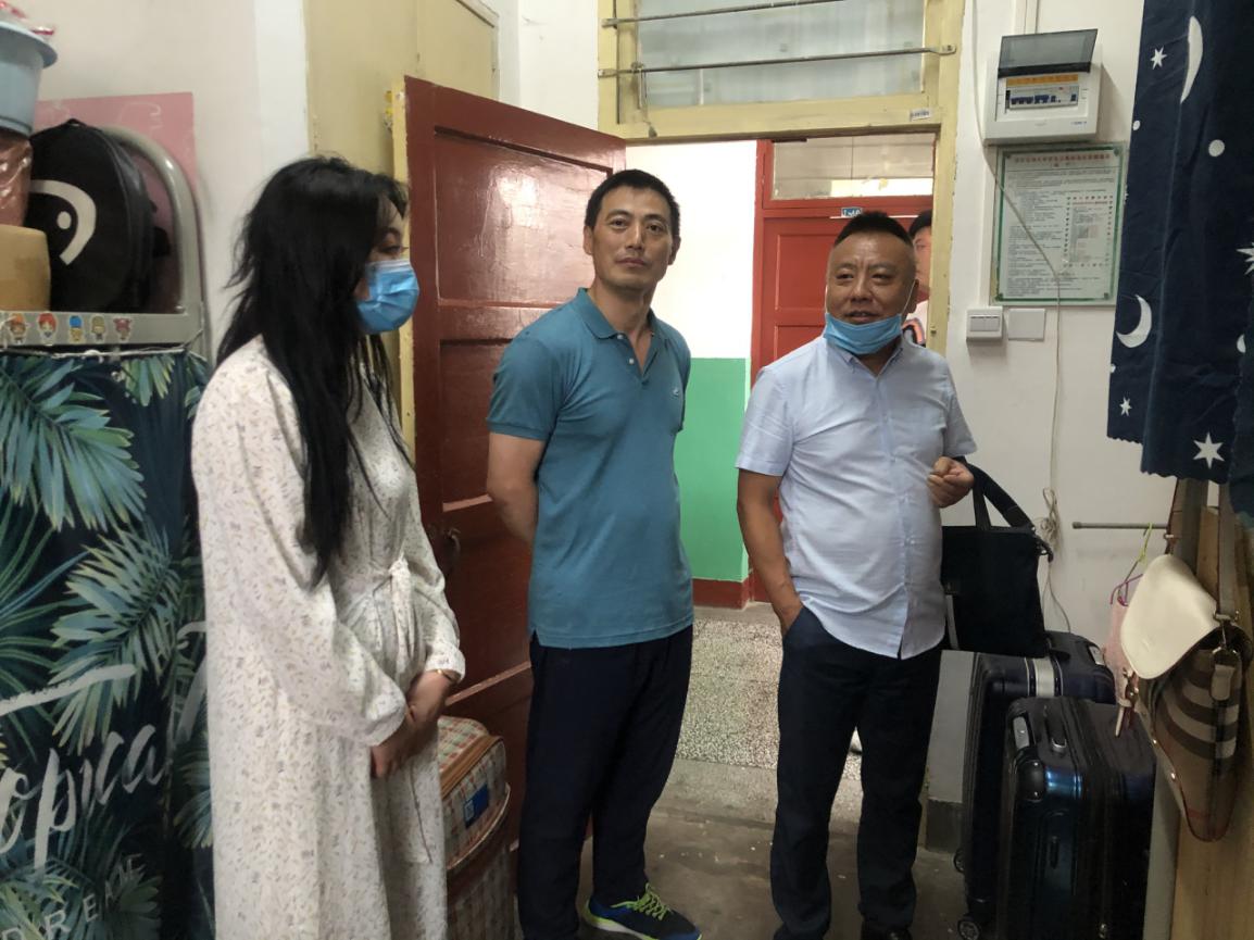 f82e8e375b02a9adfa2ad69aa94a925